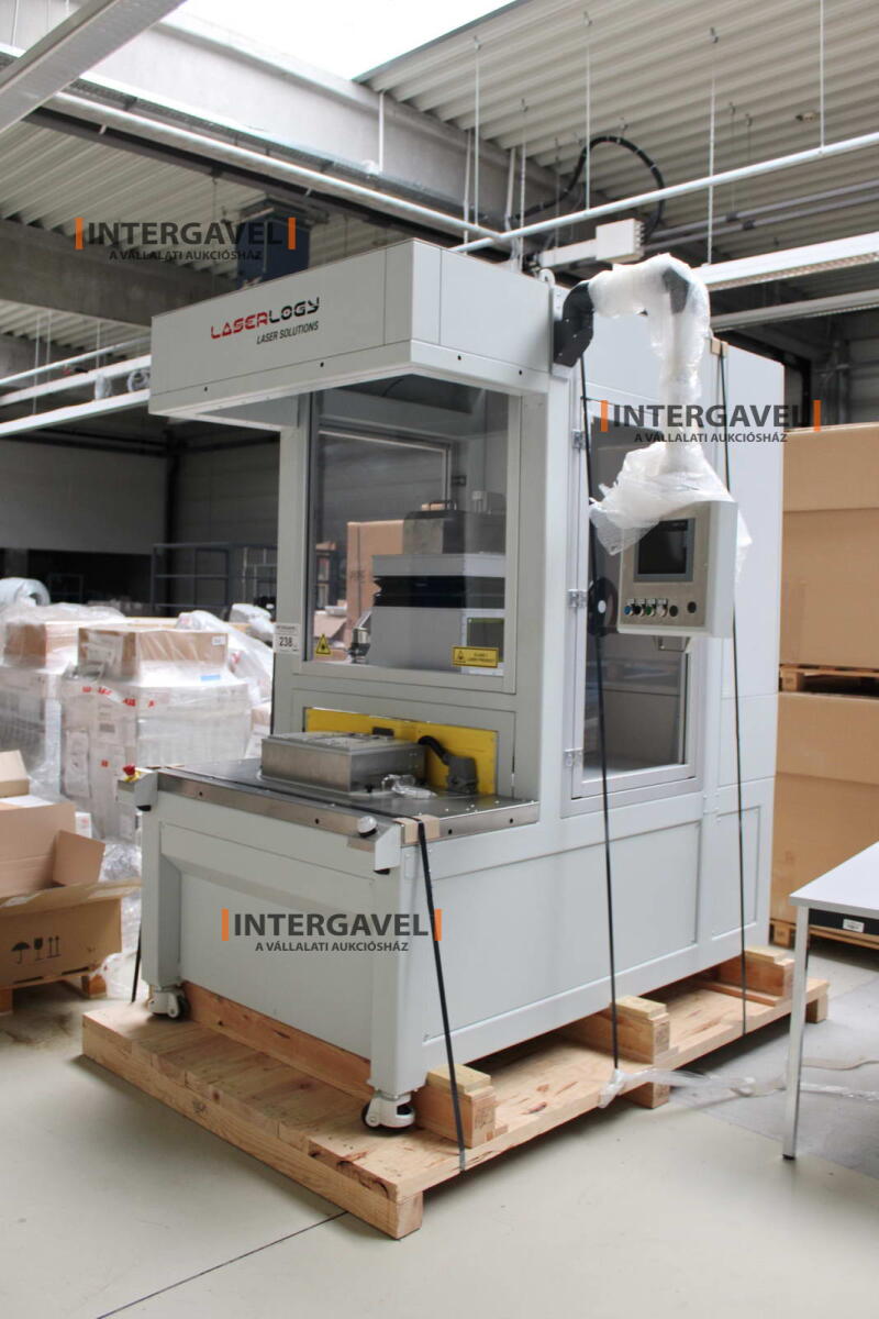 Lézer gravírozó munkahely - Laserlogy