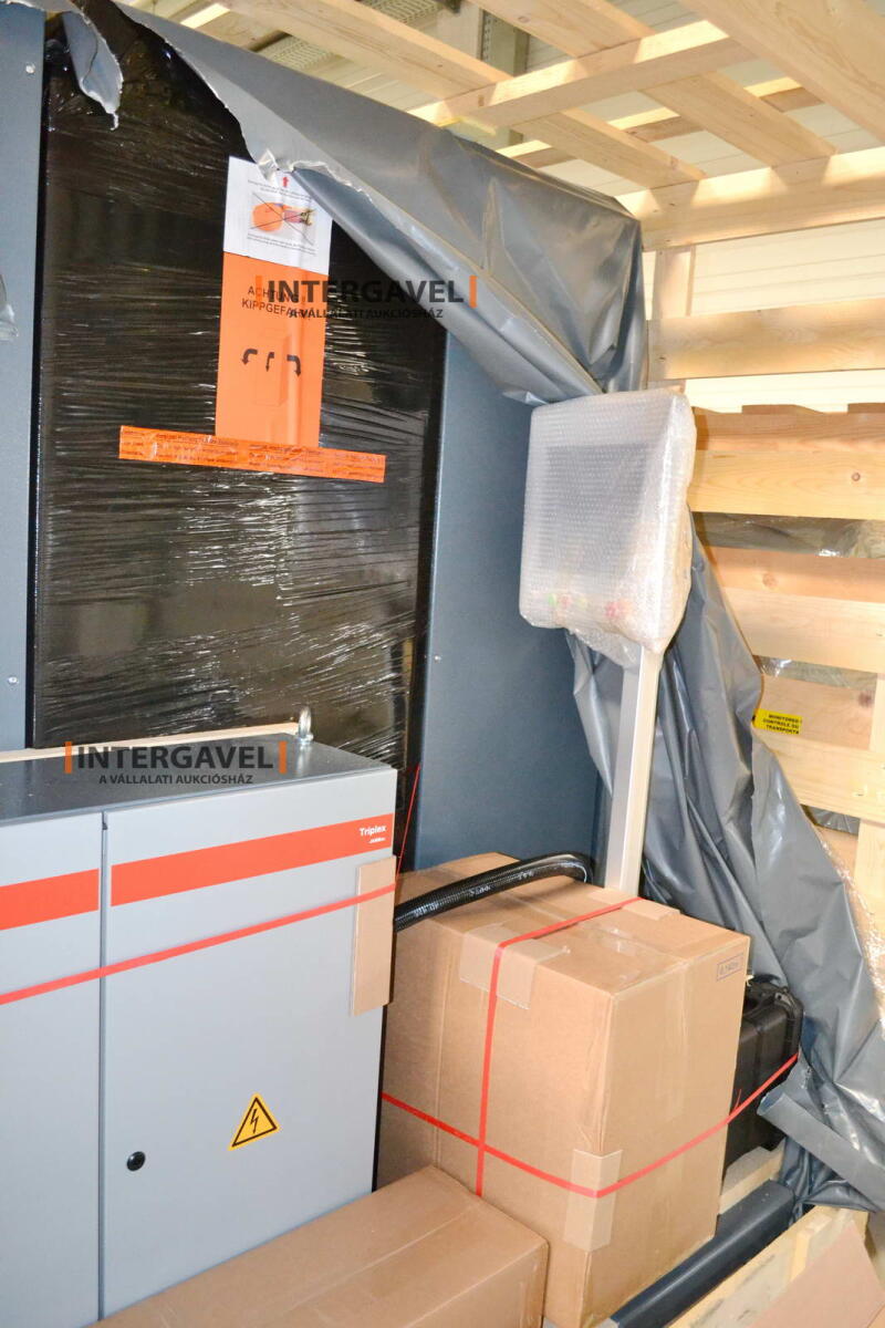 Plasmaszóró berendezés 27